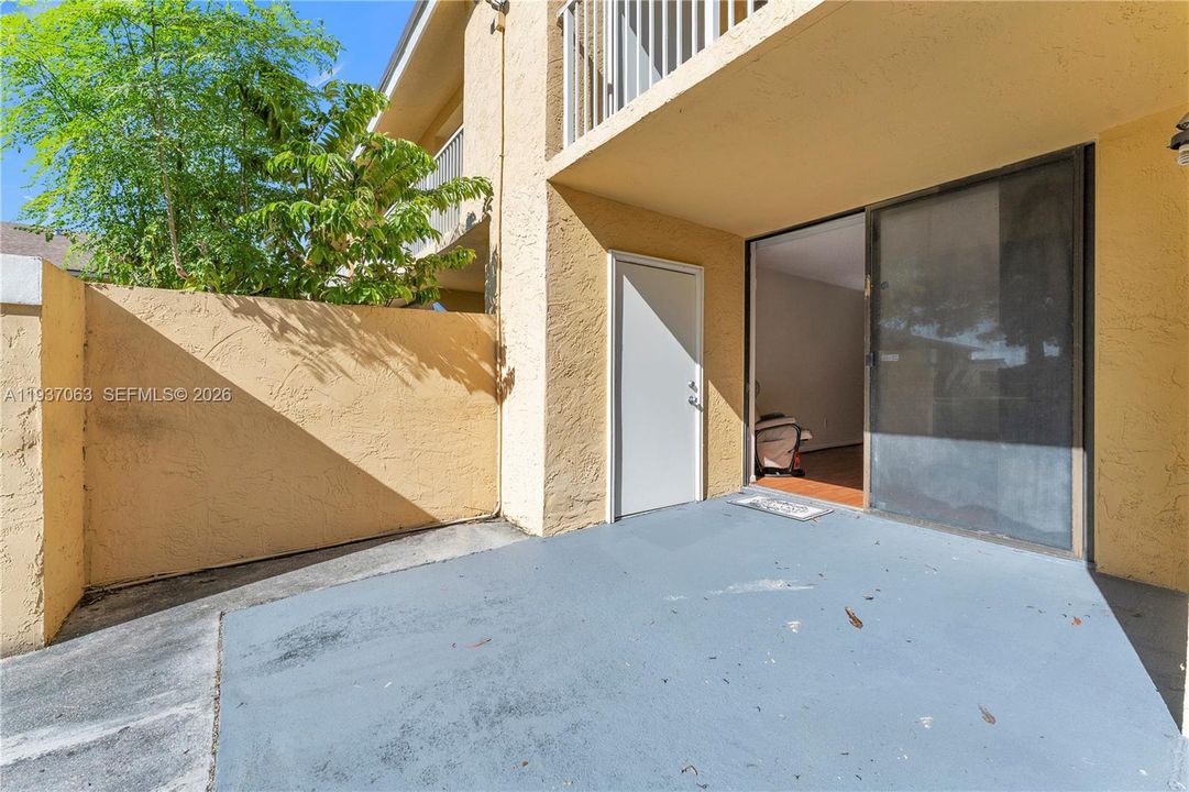 En Venta: $265,000 (2 camas, 2 baños, 1180 Pies cuadrados)