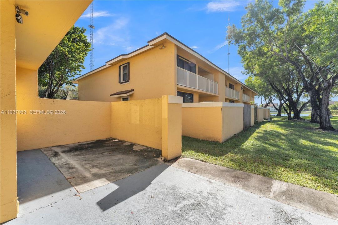 En Venta: $265,000 (2 camas, 2 baños, 1180 Pies cuadrados)