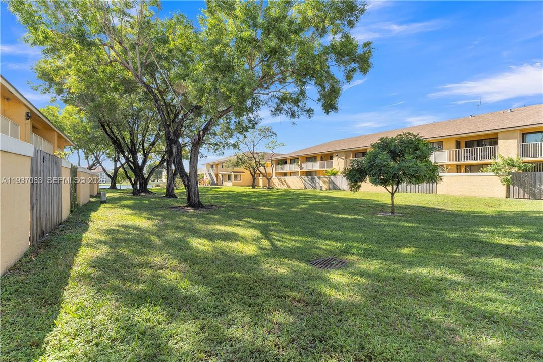 En Venta: $265,000 (2 camas, 2 baños, 1180 Pies cuadrados)