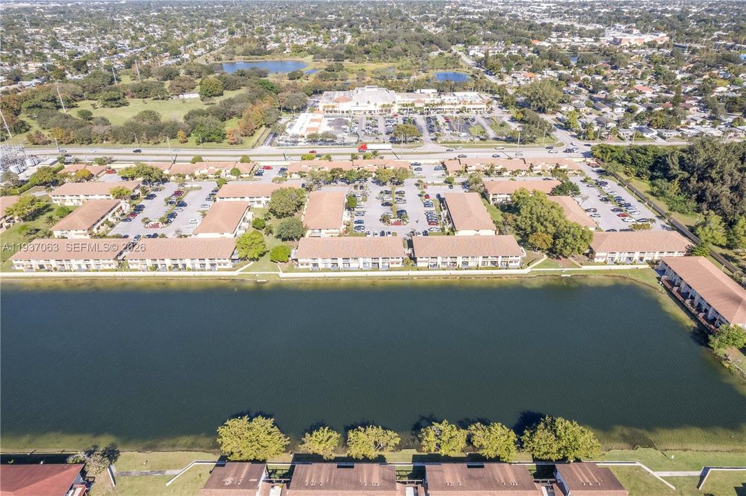 En Venta: $265,000 (2 camas, 2 baños, 1180 Pies cuadrados)