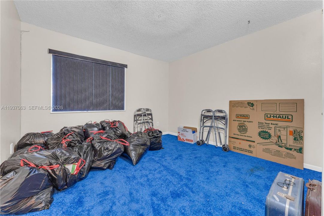 En Venta: $265,000 (2 camas, 2 baños, 1180 Pies cuadrados)