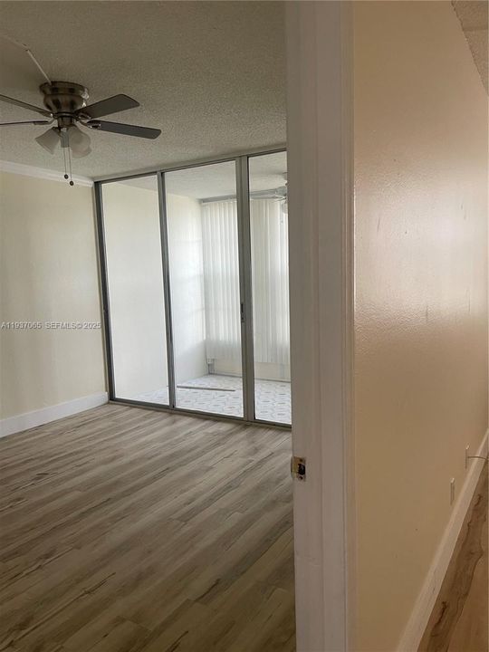 В аренду: $1,600 (1 спален, 1 ванн, 645 Квадратных фут)