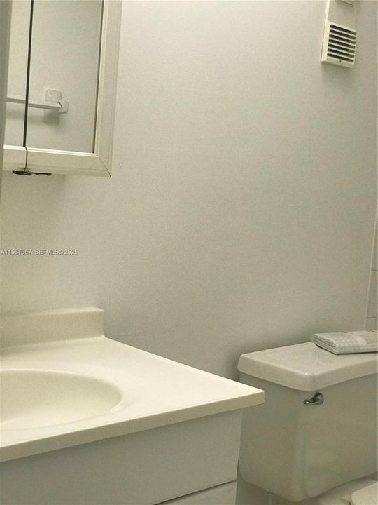 En Renta: $2,000 (2 camas, 2 baños, 960 Pies cuadrados)