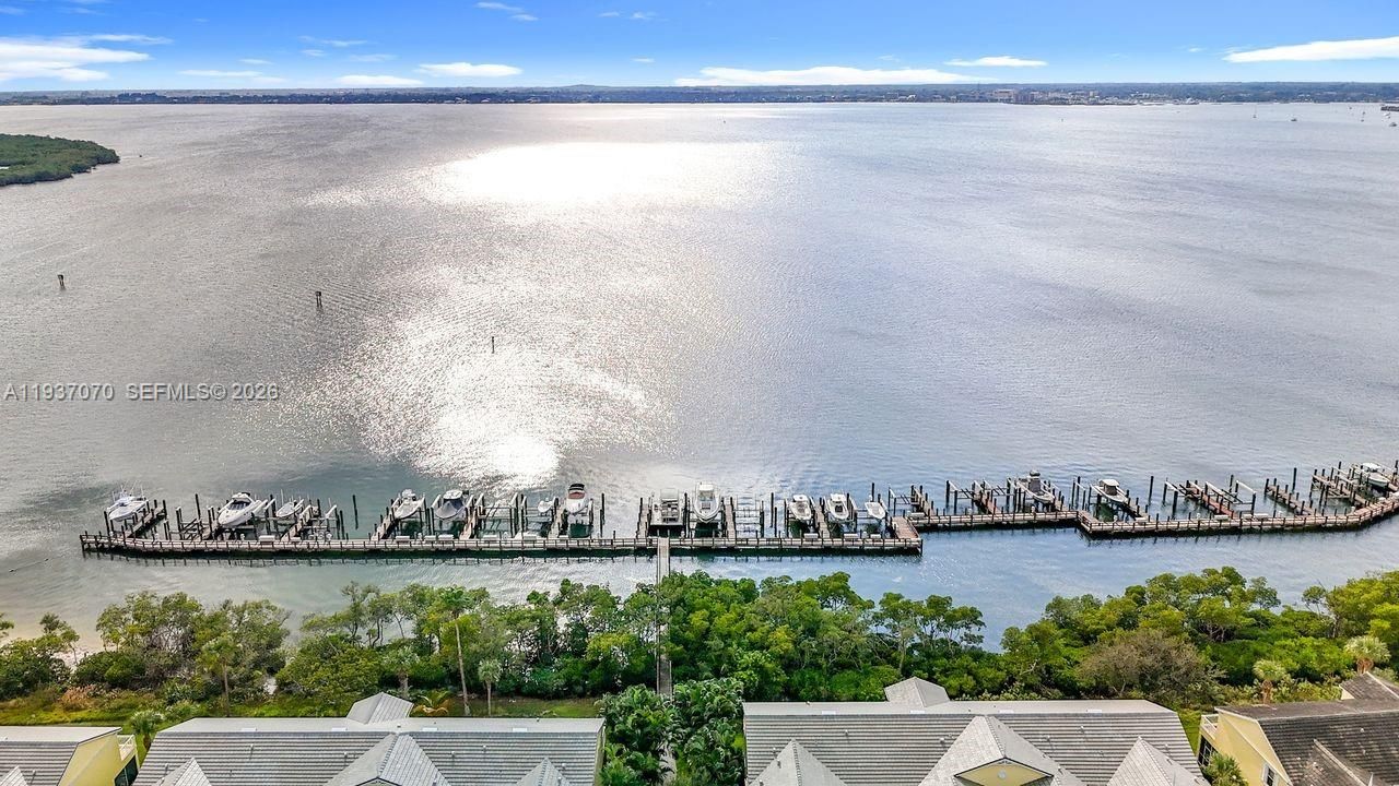 出租: $3,500 (3 贝兹, 2 浴室, 1840 平方英尺)