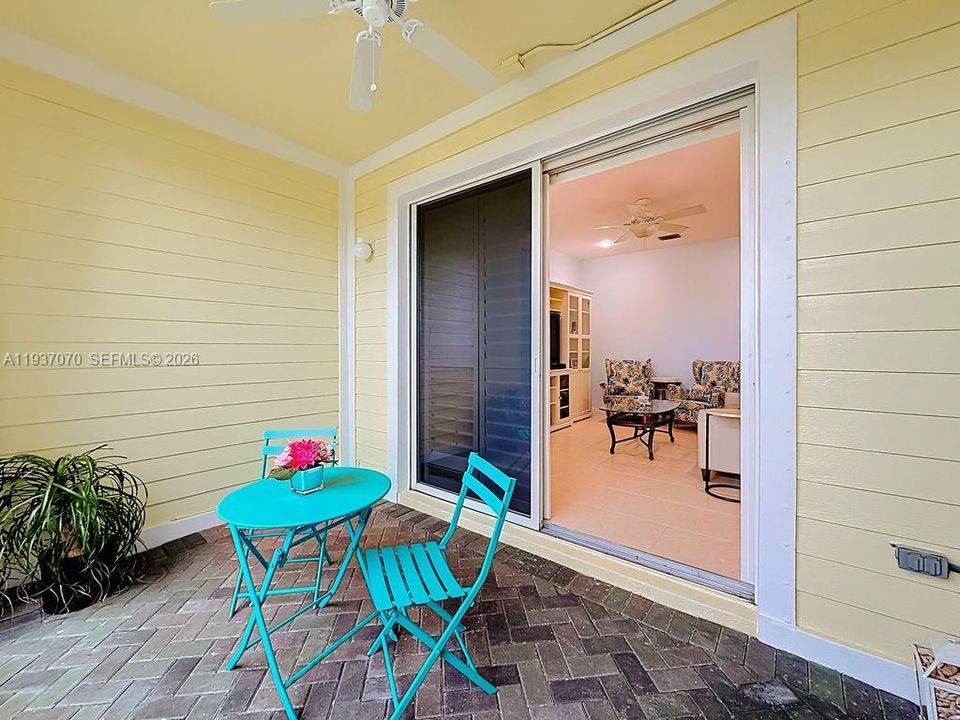 出租: $3,500 (3 贝兹, 2 浴室, 1840 平方英尺)