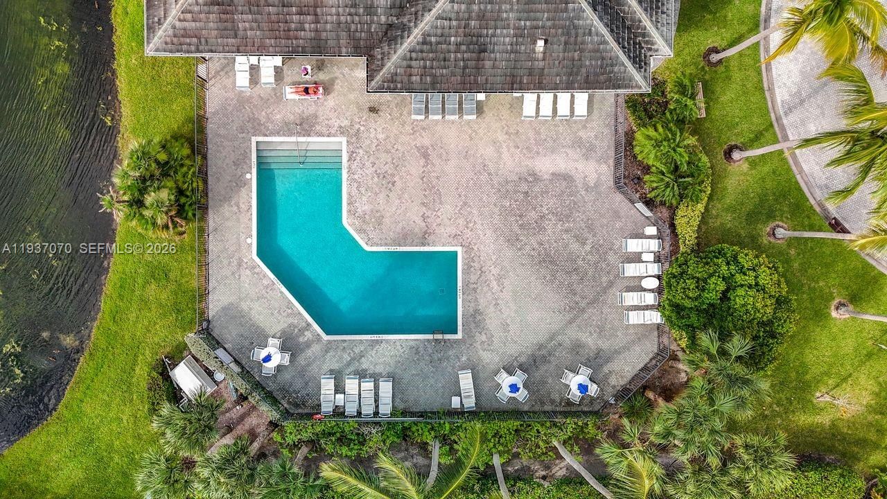 出租: $3,500 (3 贝兹, 2 浴室, 1840 平方英尺)