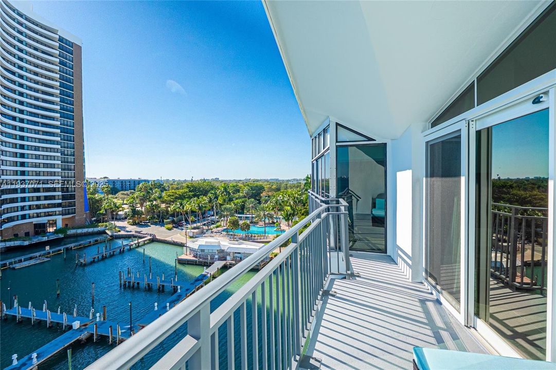 В аренду: $3,500 (2 спален, 2 ванн, 1042 Квадратных фут)