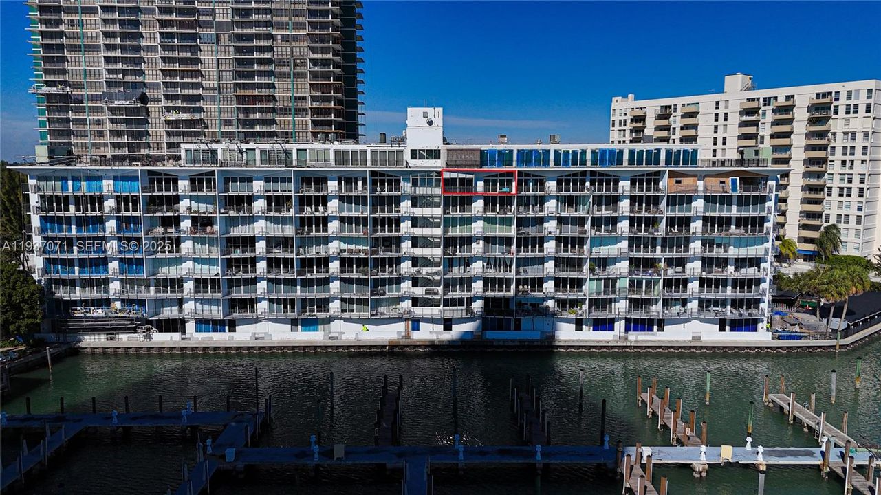 В аренду: $3,500 (2 спален, 2 ванн, 1042 Квадратных фут)