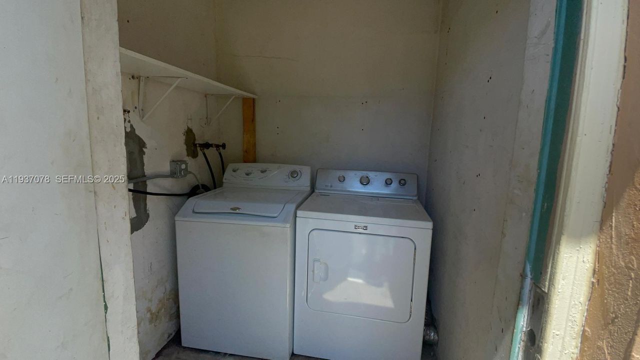 На продажу: $535,000 (0 спален, 0 ванн, 1560 Квадратных фут)