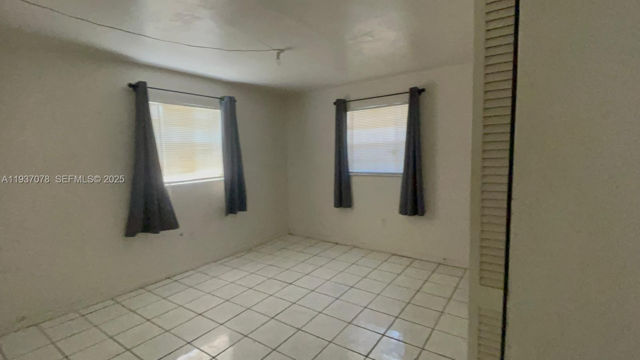 На продажу: $535,000 (0 спален, 0 ванн, 1560 Квадратных фут)