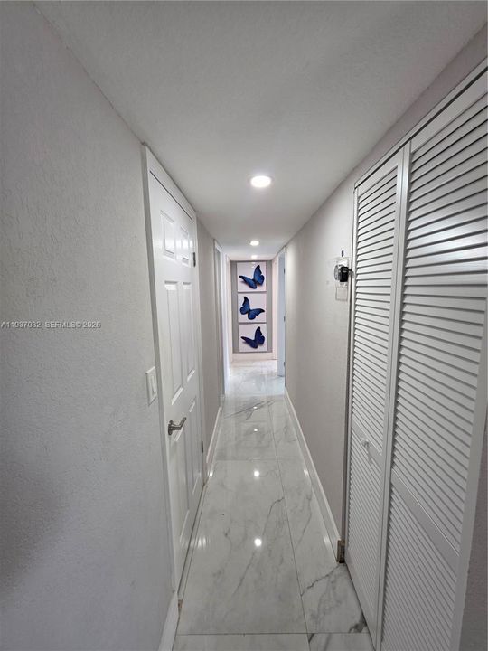 最近售出: $285,000 (3 贝兹, 2 浴室, 1288 平方英尺)