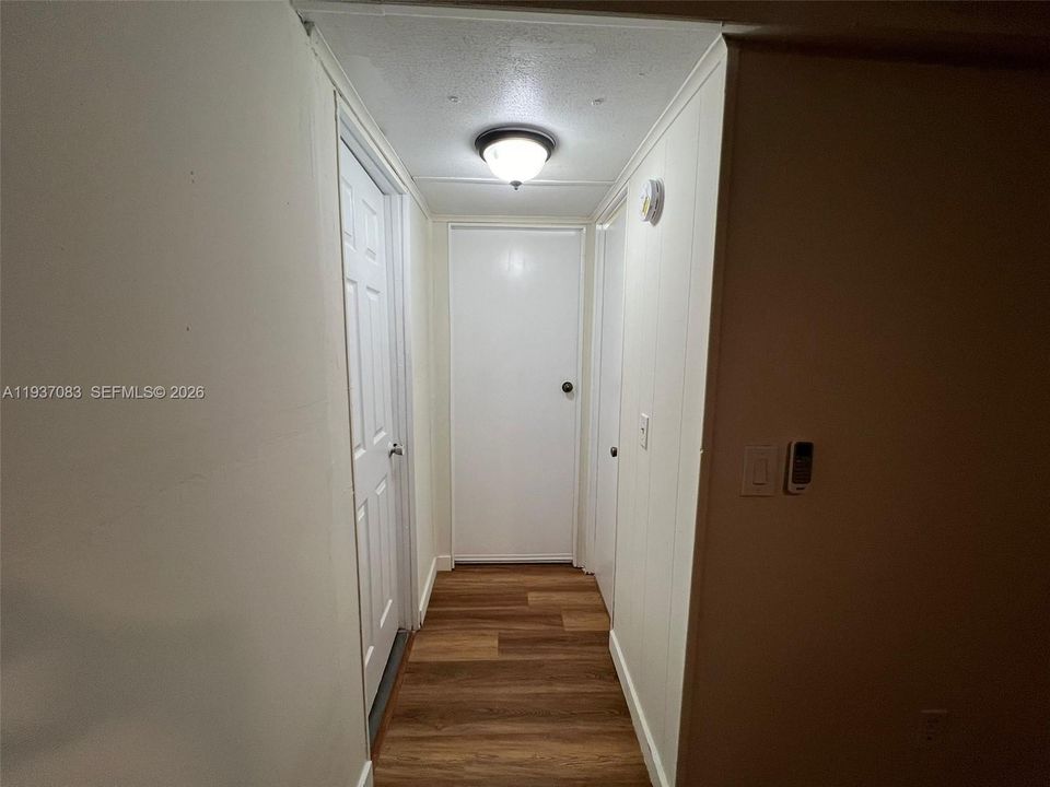 В аренду: $2,295 (4 спален, 2 ванн, 1352 Квадратных фут)