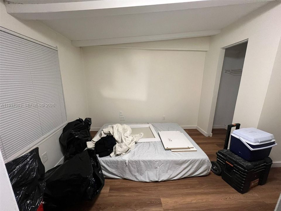 В аренду: $2,295 (4 спален, 2 ванн, 1352 Квадратных фут)