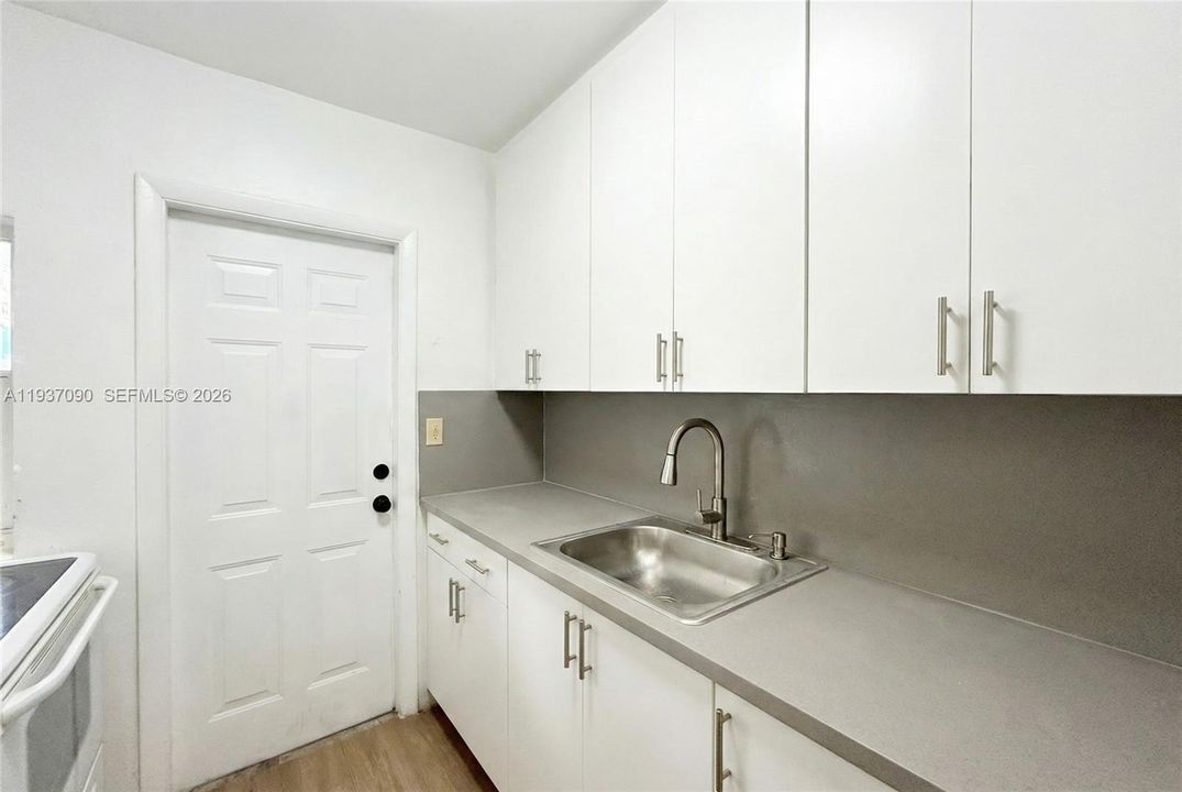 For Sale: $1,750,000 (0 beds, 0 baths, 3304 Square Feet)