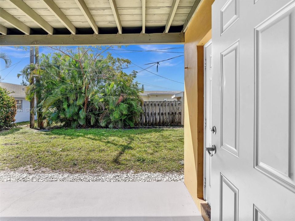 待售: $650,000 (0 贝兹, 0 浴室, 1782 平方英尺)