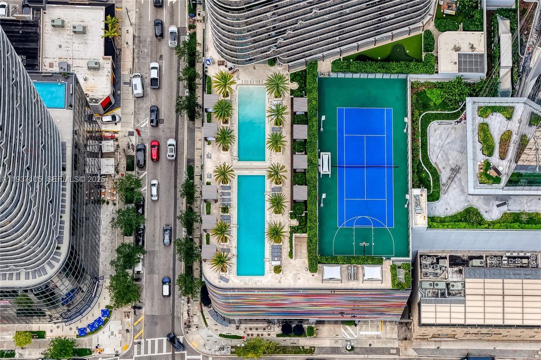 En Renta: $7,999 (3 camas, 3 baños, 1334 Pies cuadrados)