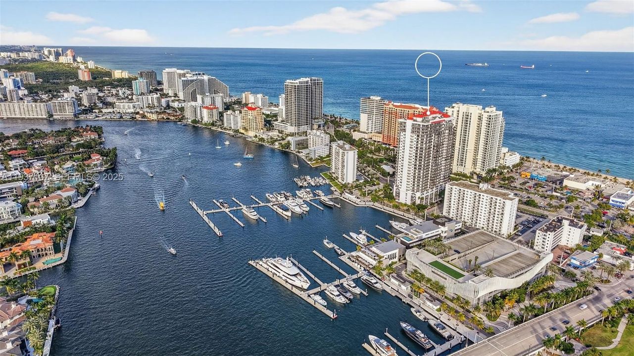 Brand new world-class Las Olas Marina next door, signature fine dining restaurants, boutique retail tenants, state-of-the-art infrastructure improvements, and lush pedestrian-friendly landscape.