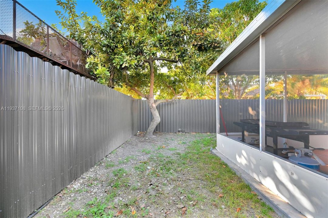 На продажу: $699,000 (3 спален, 3 ванн, 1887 Квадратных фут)