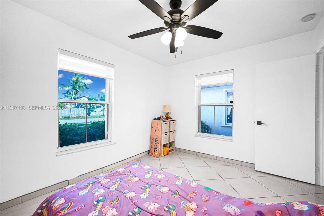 На продажу: $699,000 (3 спален, 3 ванн, 1887 Квадратных фут)