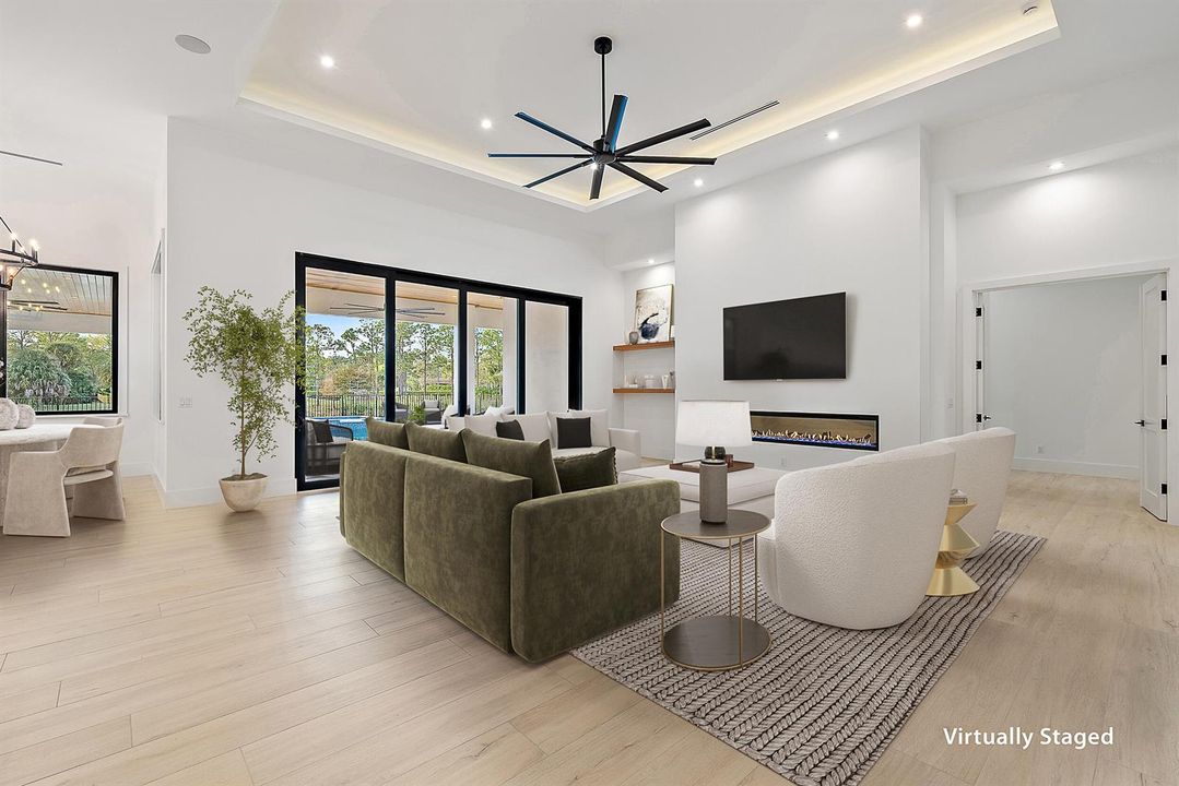 Indoor / Outdoor Living