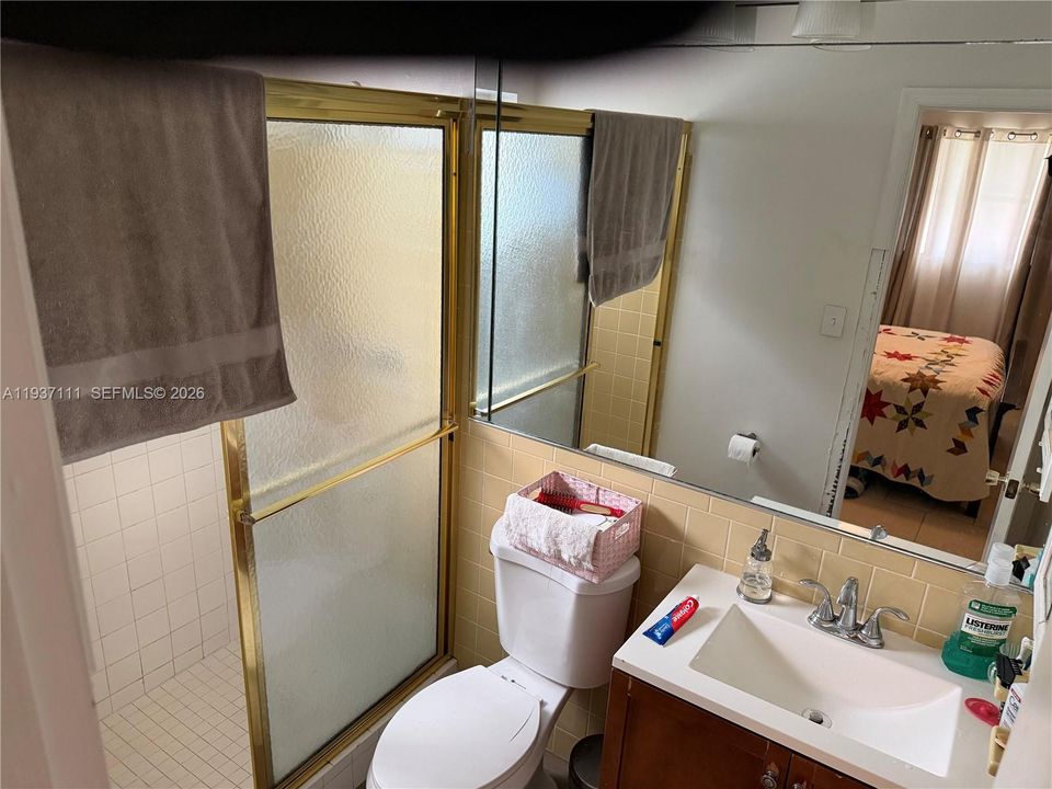 На продажу: $360,000 (2 спален, 2 ванн, 1400 Квадратных фут)