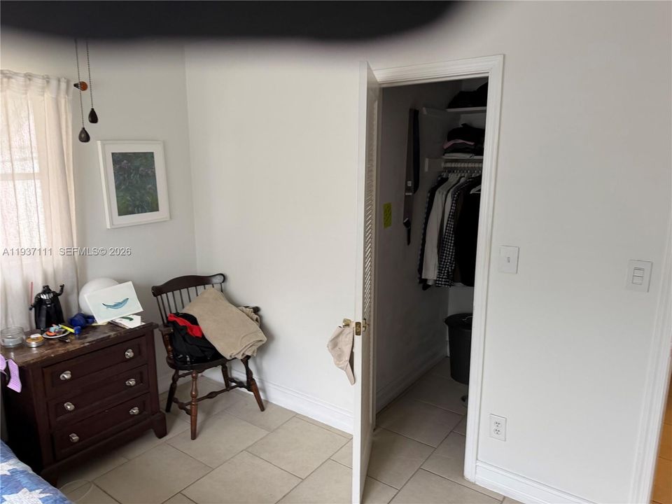 На продажу: $360,000 (2 спален, 2 ванн, 1400 Квадратных фут)