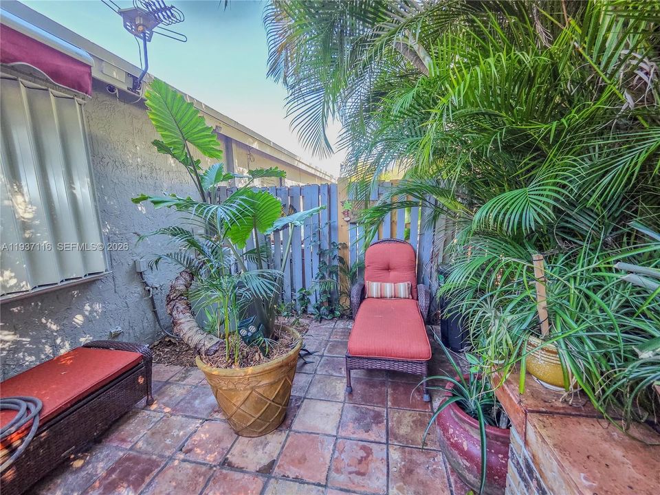 En Renta: $2,350 (2 camas, 2 baños, 954 Pies cuadrados)