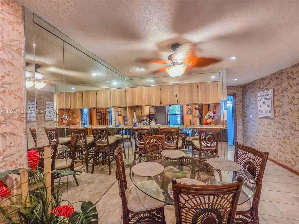 En Renta: $2,350 (2 camas, 2 baños, 954 Pies cuadrados)