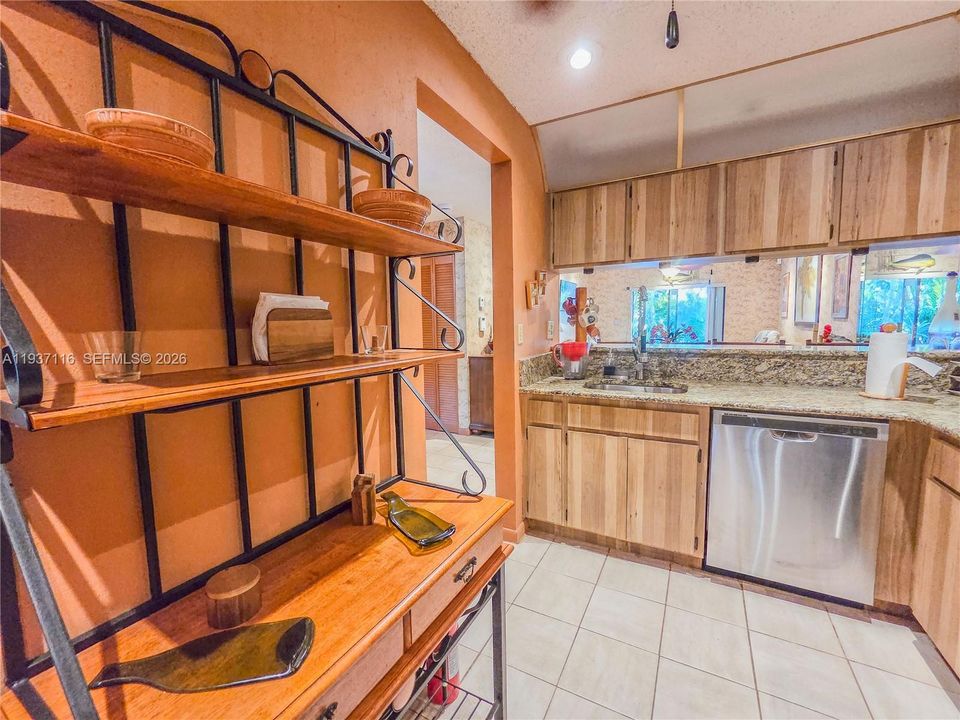 En Renta: $2,350 (2 camas, 2 baños, 954 Pies cuadrados)