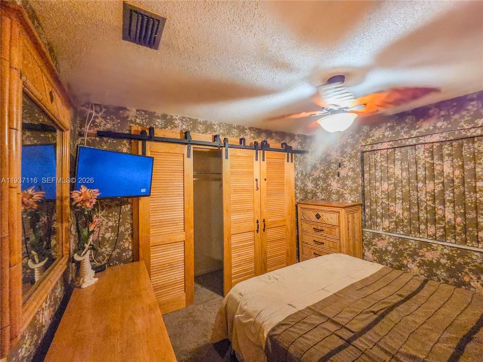 En Renta: $2,350 (2 camas, 2 baños, 954 Pies cuadrados)