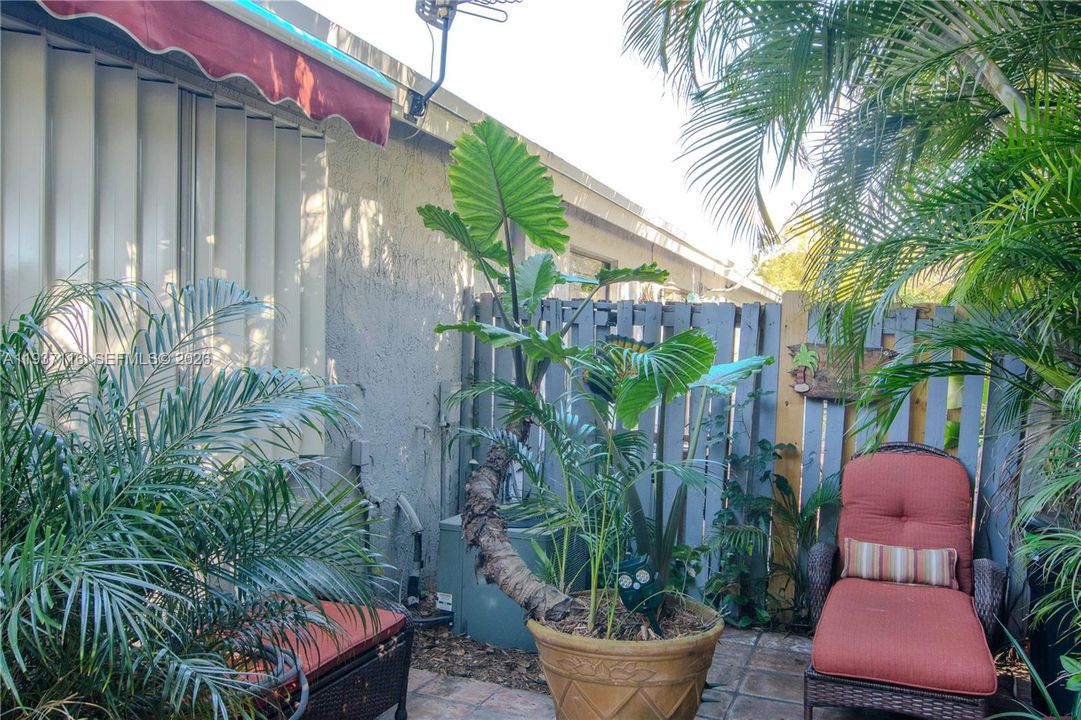 En Renta: $2,350 (2 camas, 2 baños, 954 Pies cuadrados)