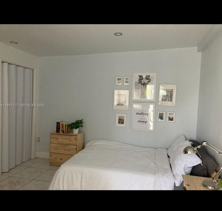 For Rent: $1,500 (0 beds, 1 baths, 2242 Square Feet)