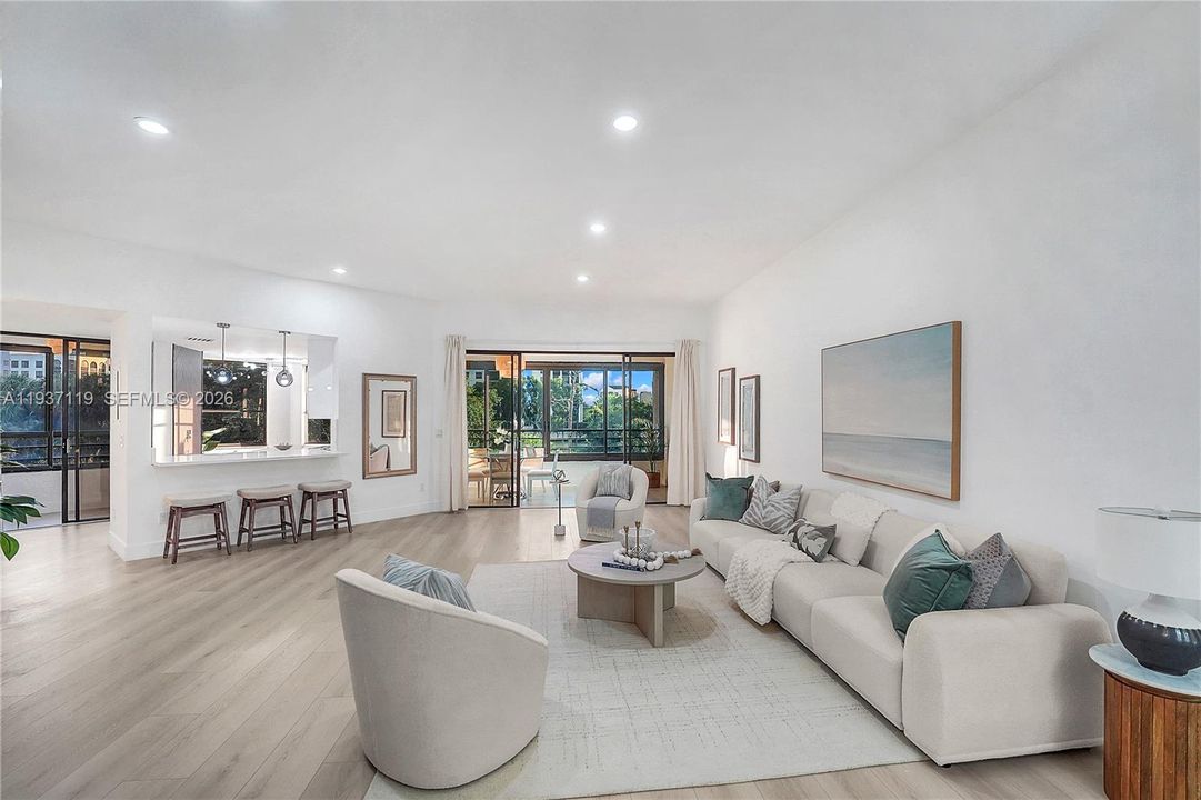 合同活跃: $429,000 (2 贝兹, 2 浴室, 0 平方英尺)