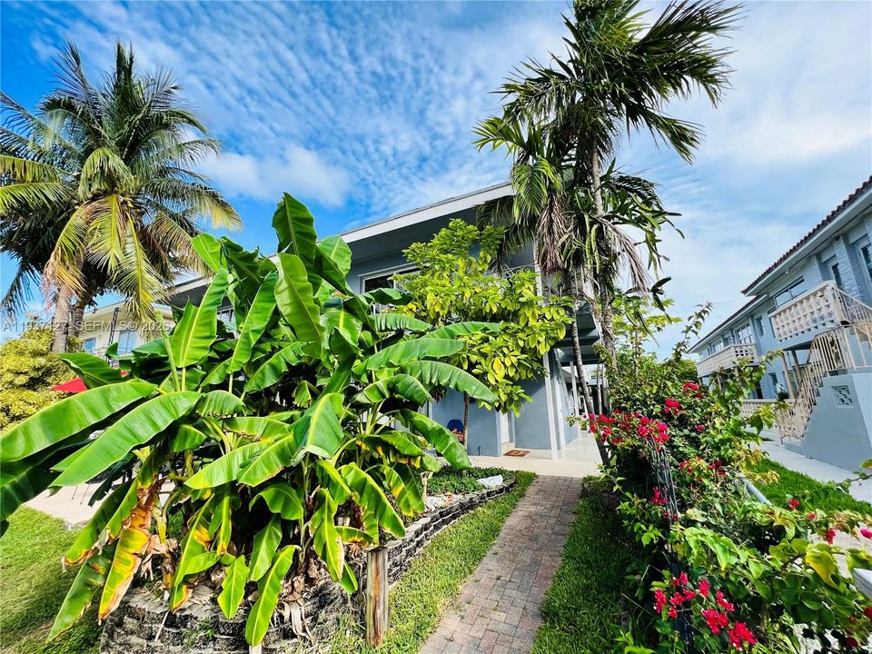 En Renta: $1,950 (1 camas, 1 baños, 700 Pies cuadrados)