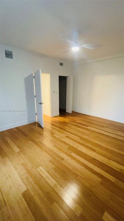 En Renta: $2,450 (1 camas, 1 baños, 900 Pies cuadrados)