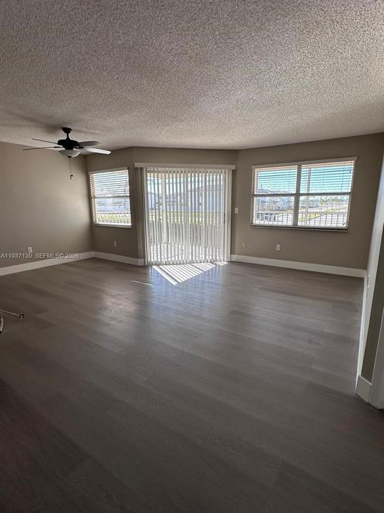 En Renta: $2,100 (2 camas, 2 baños, 1160 Pies cuadrados)