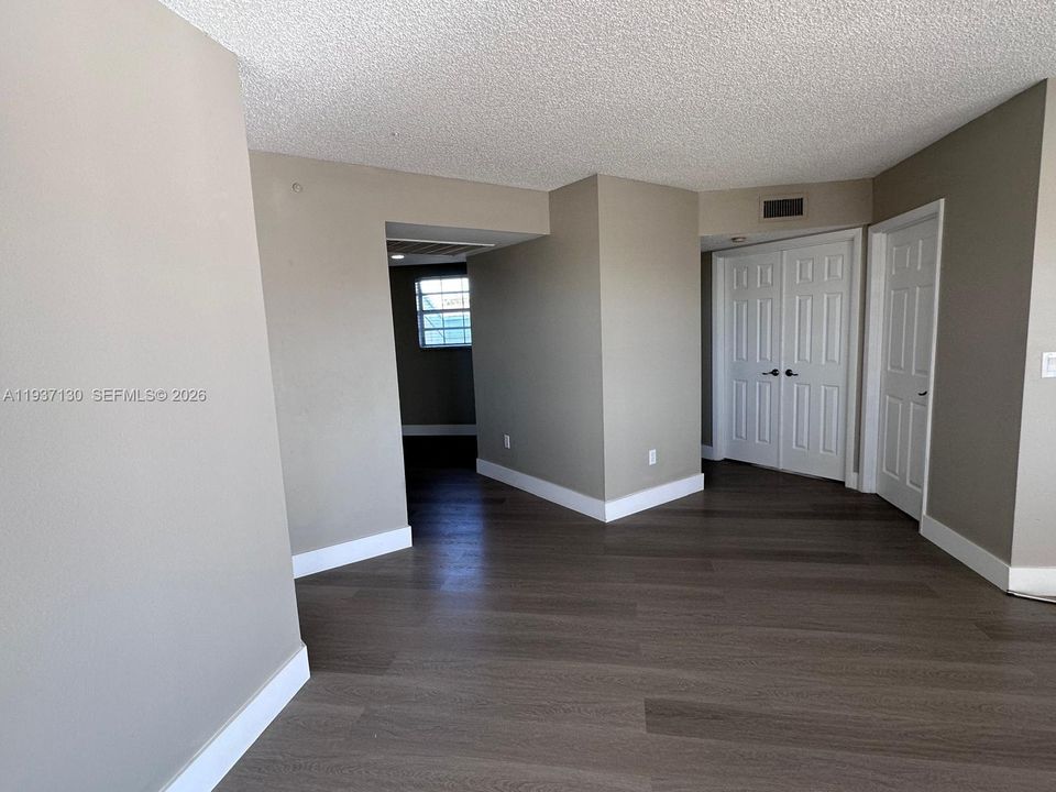 En Renta: $2,100 (2 camas, 2 baños, 1160 Pies cuadrados)