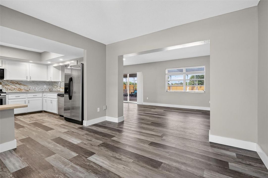 VIEW OF EAT IN KITCHEN