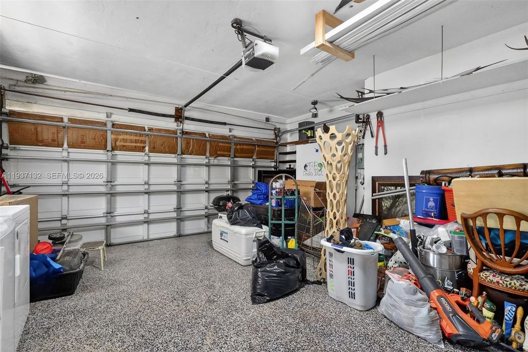 GAS WATER HEATER, AC AND LAUNDRY ARE IN THE GARAGE