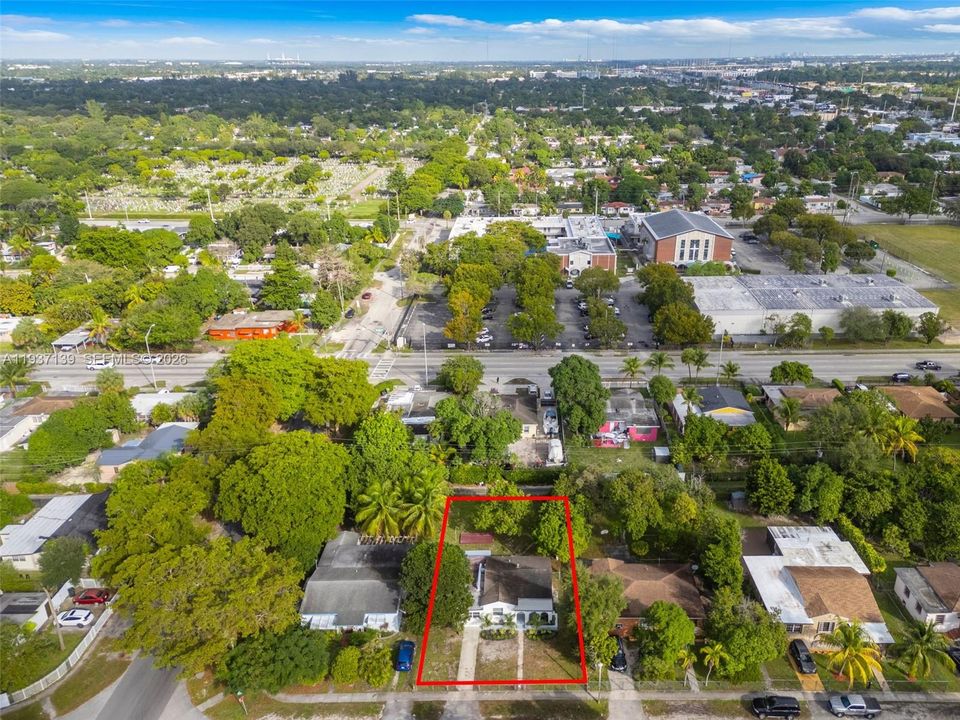 En Venta: $489,999 (3 camas, 2 baños, 1164 Pies cuadrados)