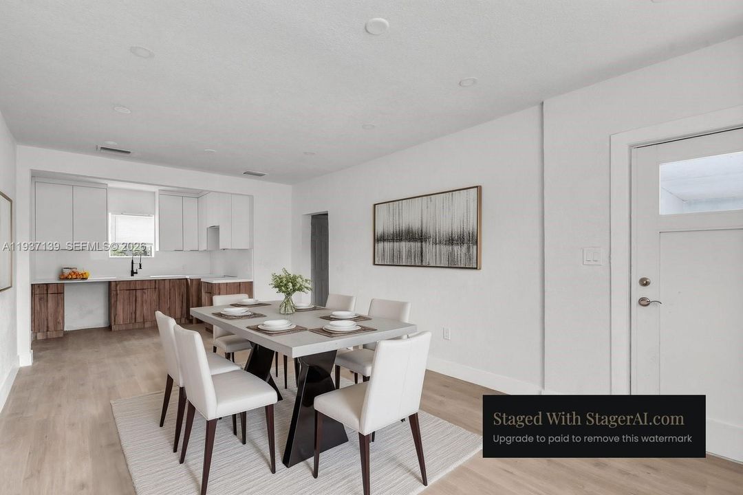 En Venta: $489,999 (3 camas, 2 baños, 1164 Pies cuadrados)