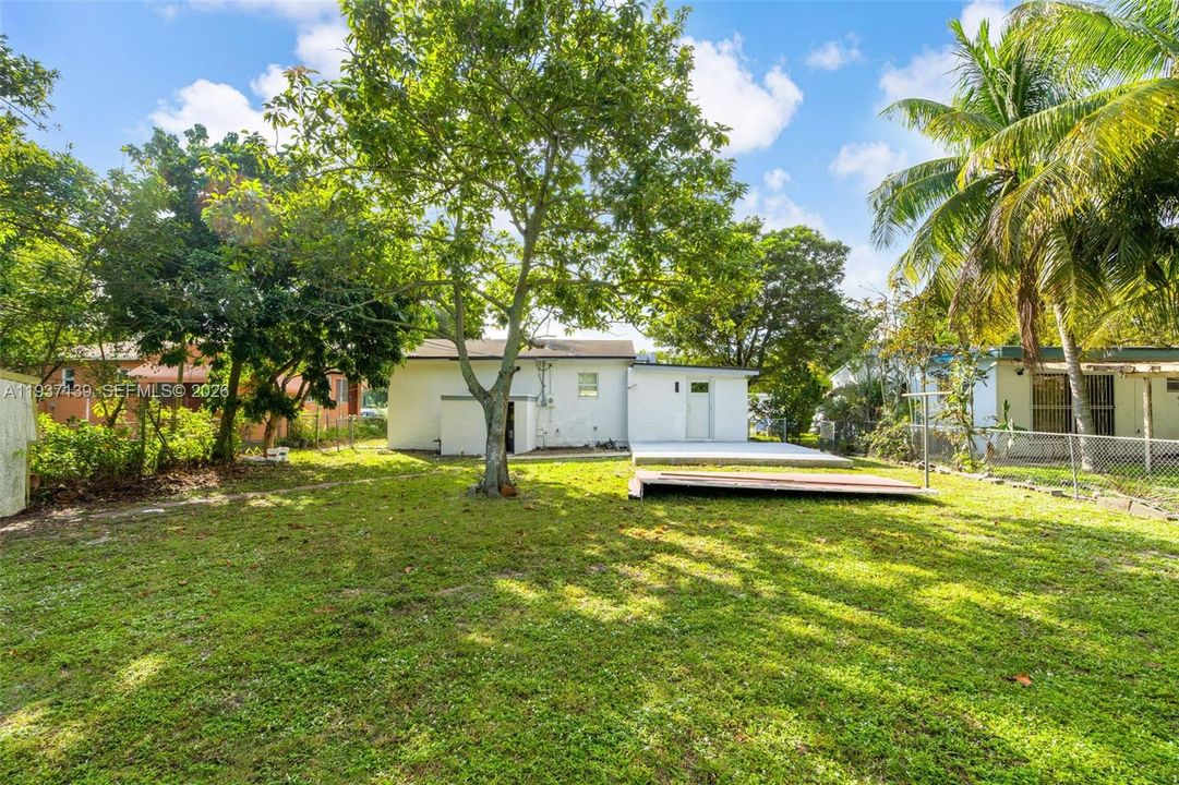 En Venta: $489,999 (3 camas, 2 baños, 1164 Pies cuadrados)