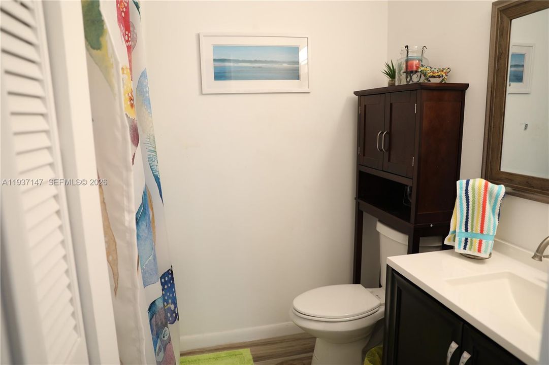 For Rent: $3,200 (2 beds, 2 baths, 1130 Square Feet)