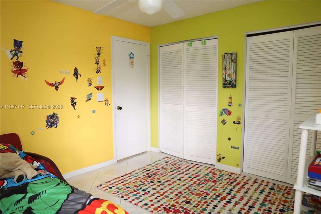 For Rent: $3,200 (2 beds, 2 baths, 1130 Square Feet)