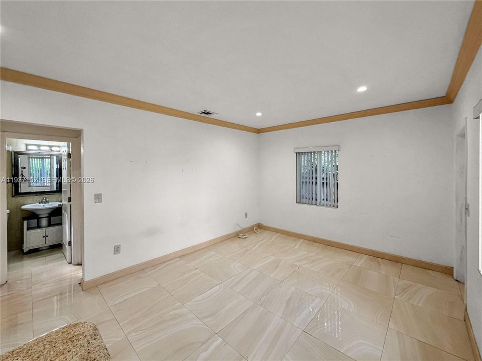 En Renta: $1,650 (1 camas, 1 baños, 500 Pies cuadrados)