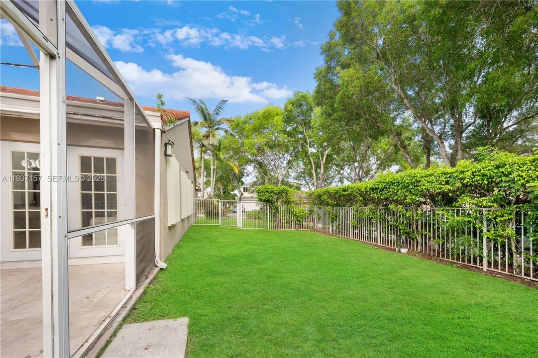 На продажу: $670,000 (3 спален, 2 ванн, 1542 Квадратных фут)