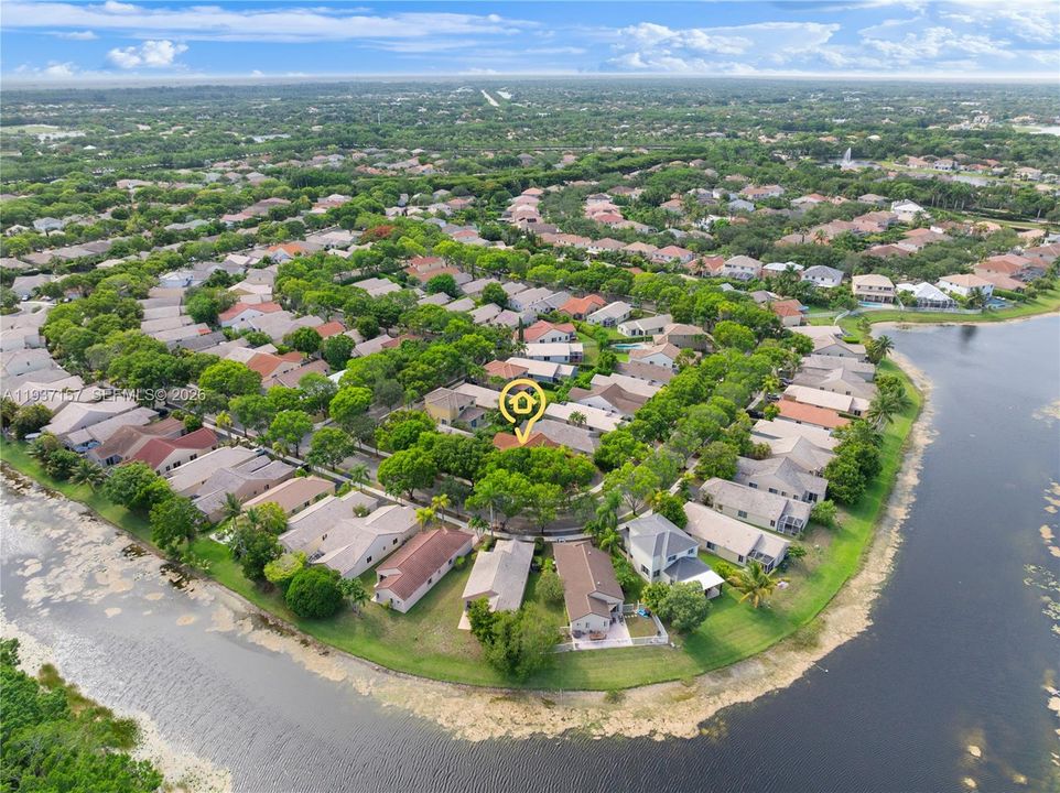 На продажу: $670,000 (3 спален, 2 ванн, 1542 Квадратных фут)