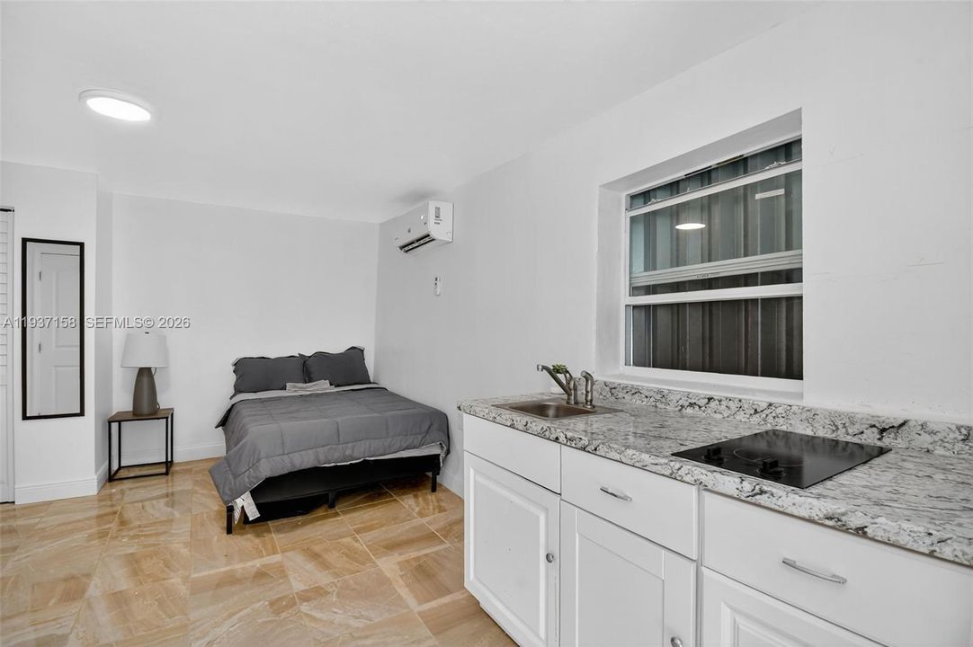 待售: $534,999 (5 贝兹, 3 浴室, 1542 平方英尺)