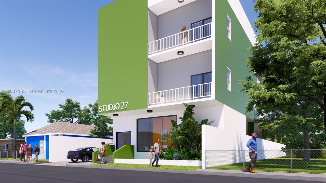 En Venta: $649,999 (0.18 acres)