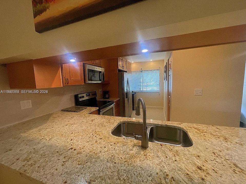 En Venta: $399,000 (3 camas, 2 baños, 1344 Pies cuadrados)